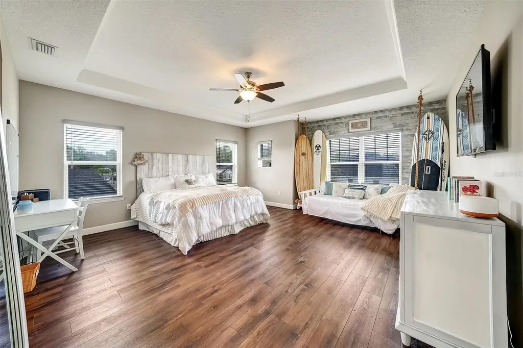 1611 Tilted Cypress Place Wesley Chapel FL 33544