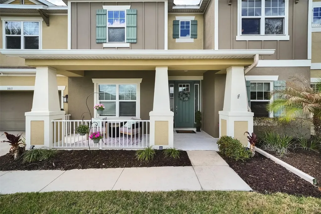 1611 Tilted Cypress Place Wesley Chapel FL 33544