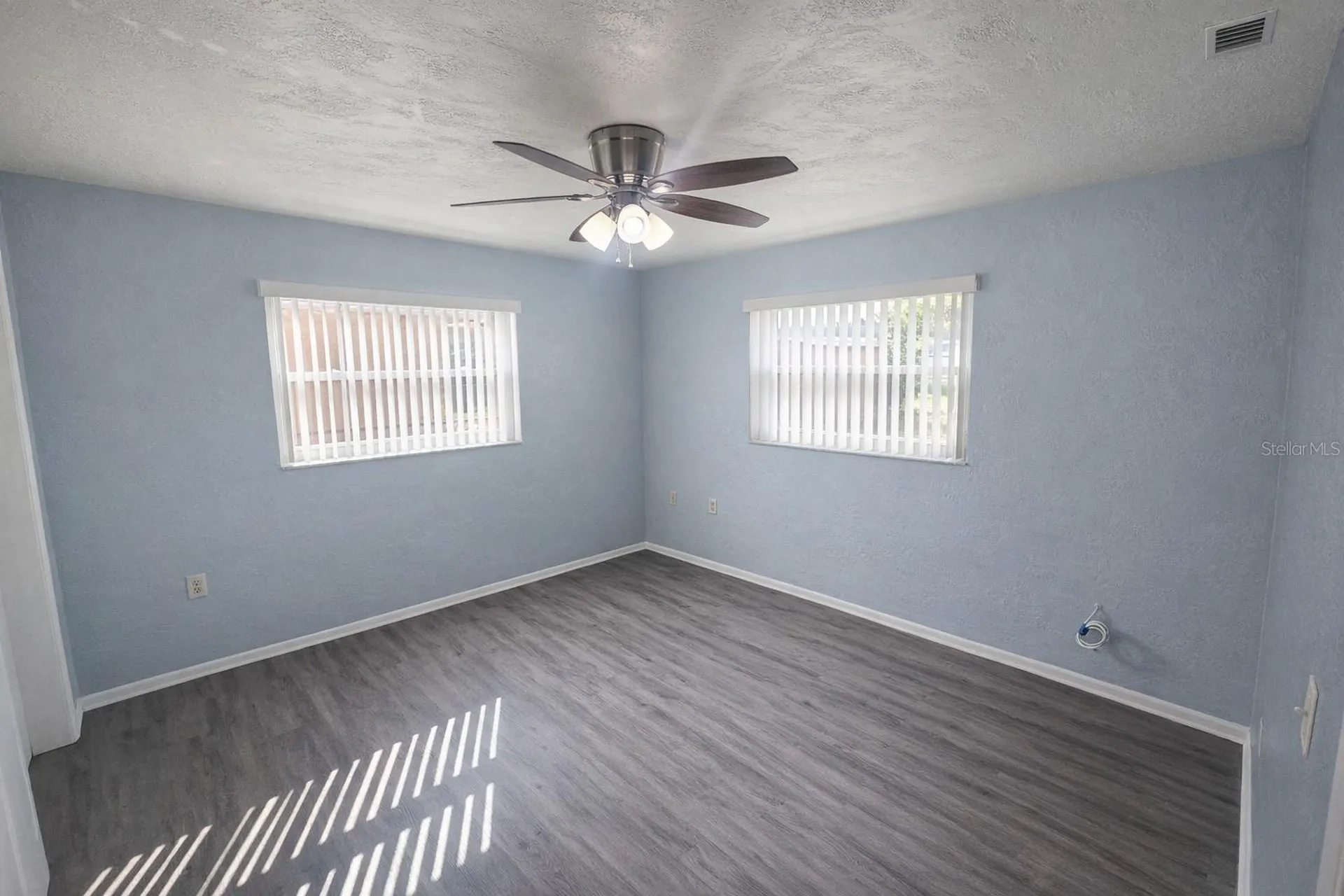 6480 31st Terrace N St Petersburg FL 33710