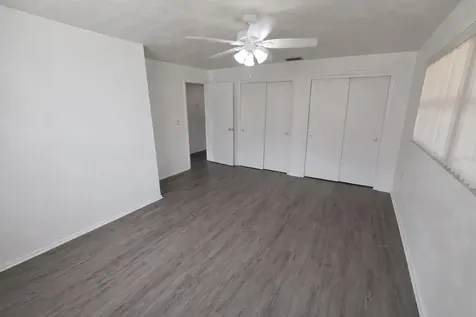 6480 31st Terrace N St Petersburg FL 33710