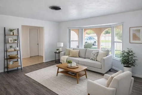 6480 31st Terrace N St Petersburg FL 33710
