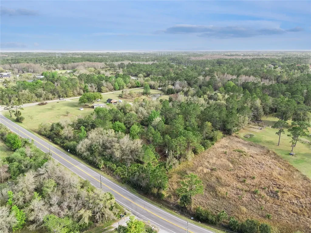 541 E Osceola Road Geneva FL 32732