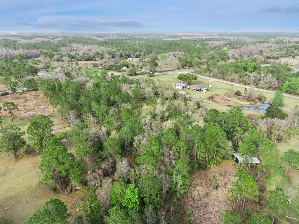 541 E Osceola Road Geneva FL 32732