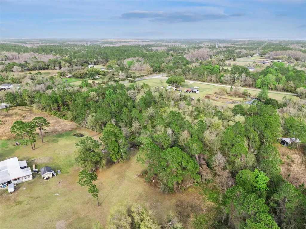 541 E Osceola Road Geneva FL 32732