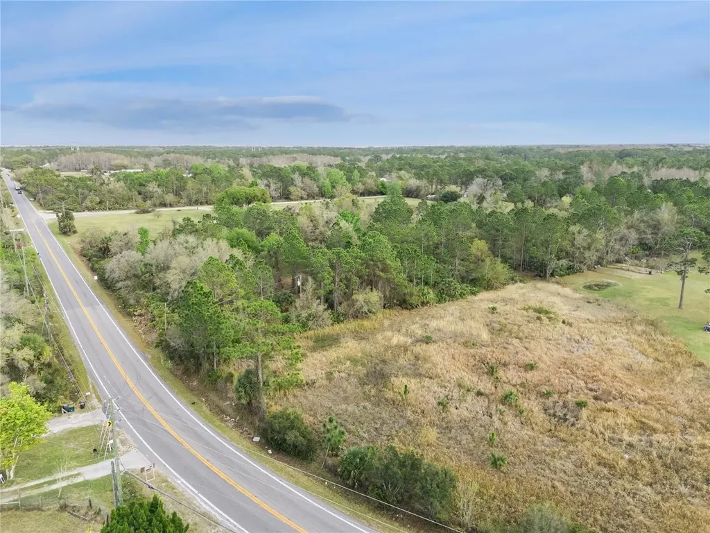 541 E Osceola Road Geneva FL 32732