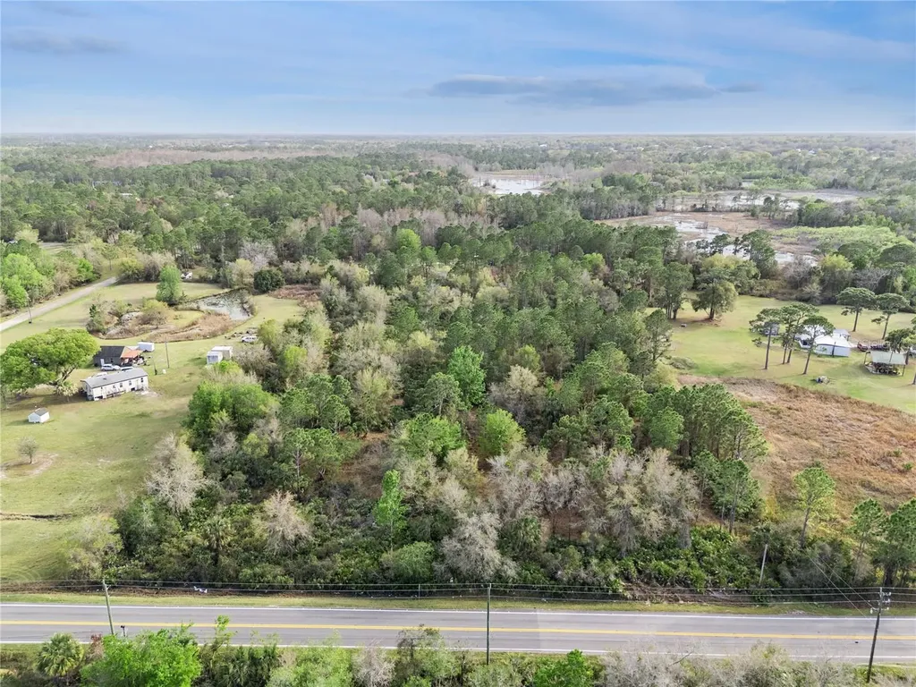 541 E Osceola Road Geneva FL 32732