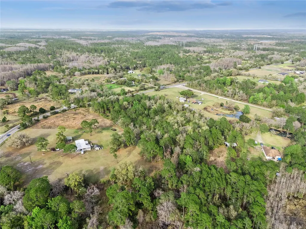541 E Osceola Road Geneva FL 32732