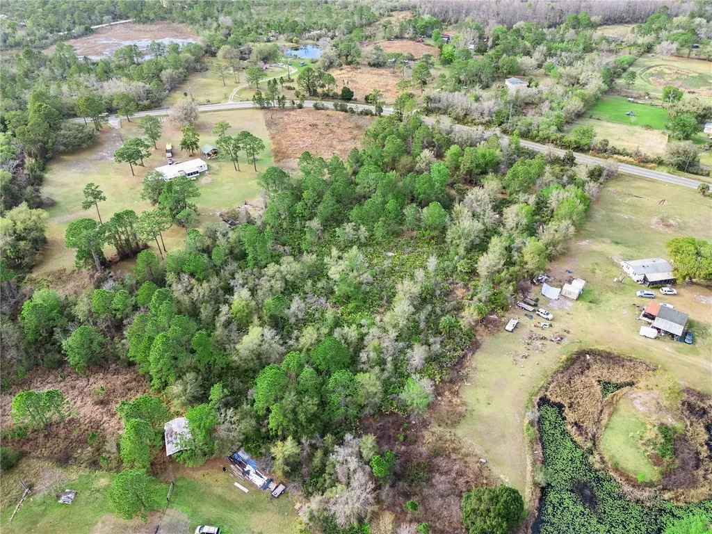 541 E Osceola Road Geneva FL 32732
