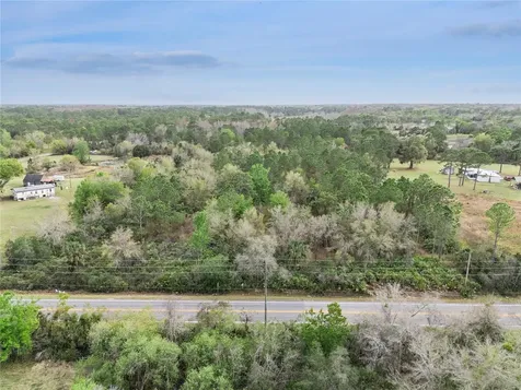 541 E Osceola Road Geneva FL 32732