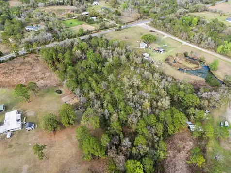 541 E Osceola Road Geneva FL 32732