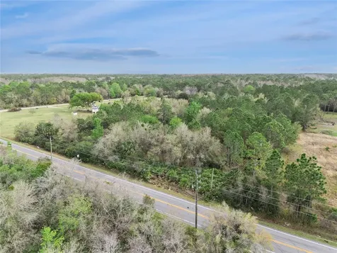 541 E Osceola Road Geneva FL 32732
