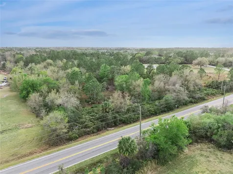 541 E Osceola Road Geneva FL 32732