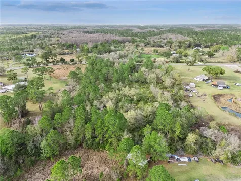 541 E Osceola Road Geneva FL 32732