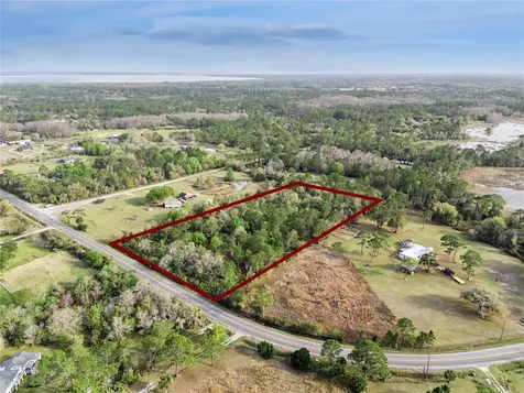 541 E Osceola Road Geneva FL 32732