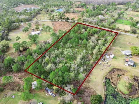 541 E Osceola Road Geneva FL 32732