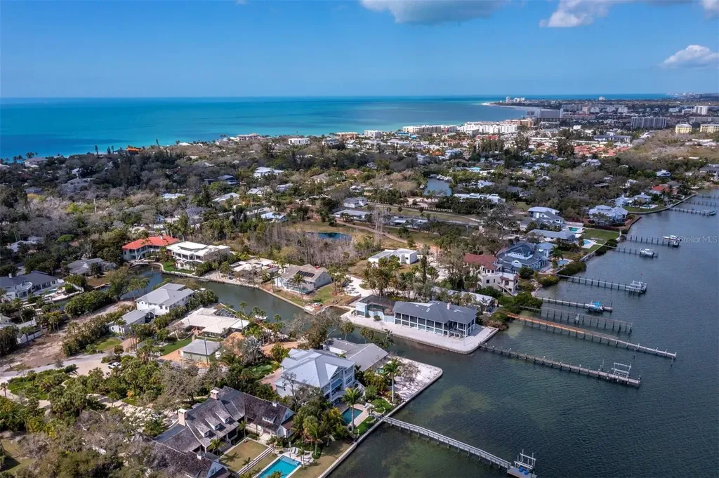 1267 Starboard Lane Sarasota FL 34242