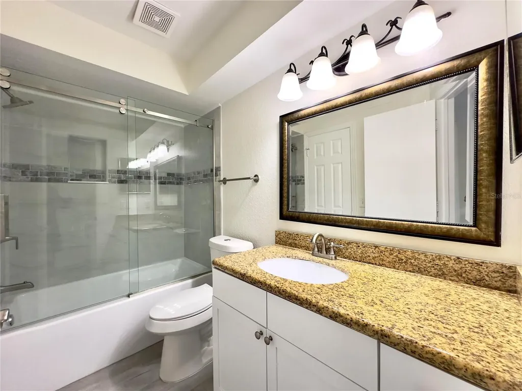 5140 Conroy Road Orlando FL 32811