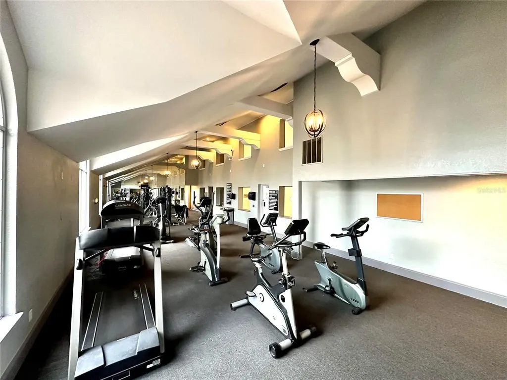 5140 Conroy Road Orlando FL 32811