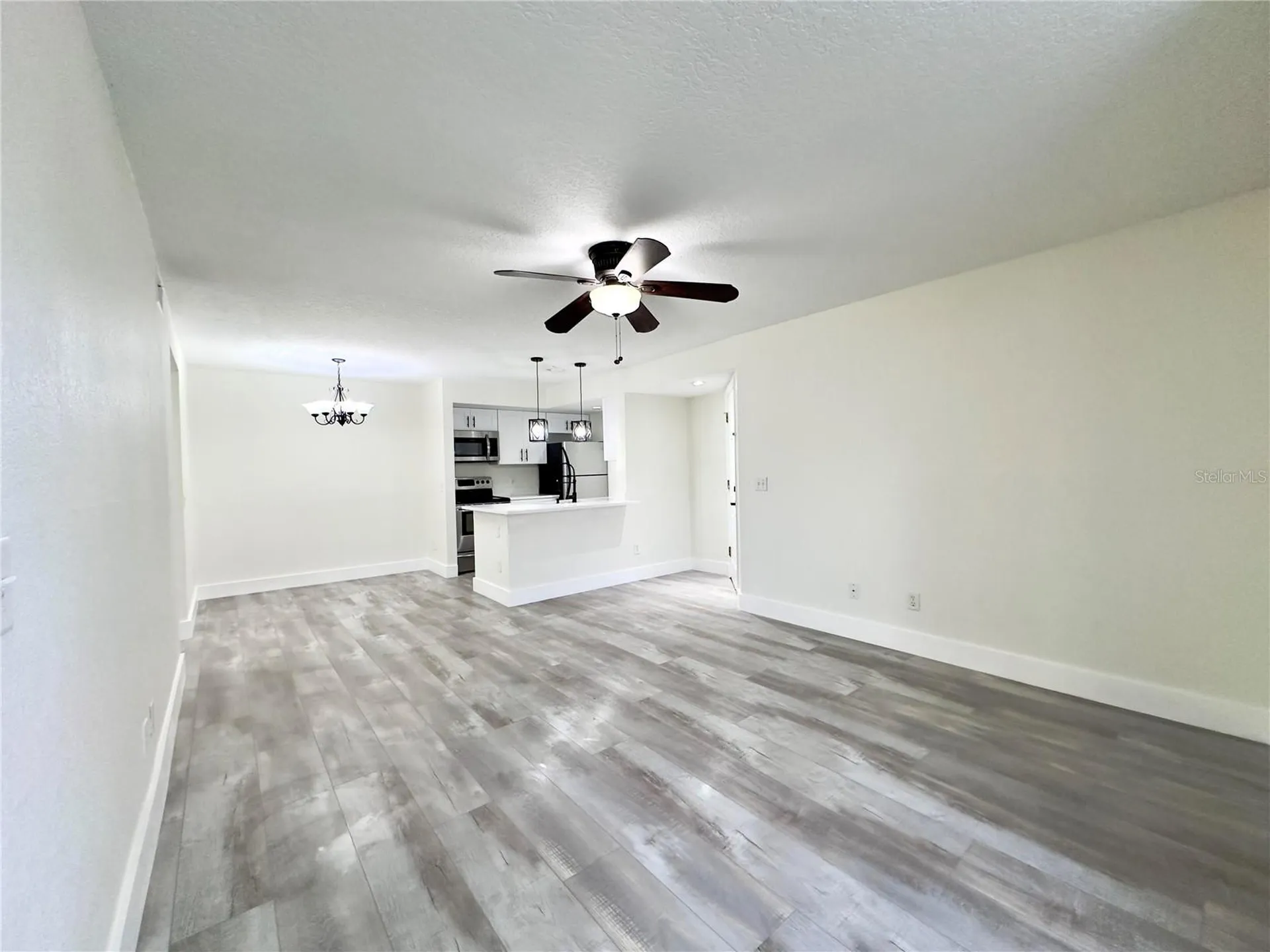 5140 Conroy Road Orlando FL 32811