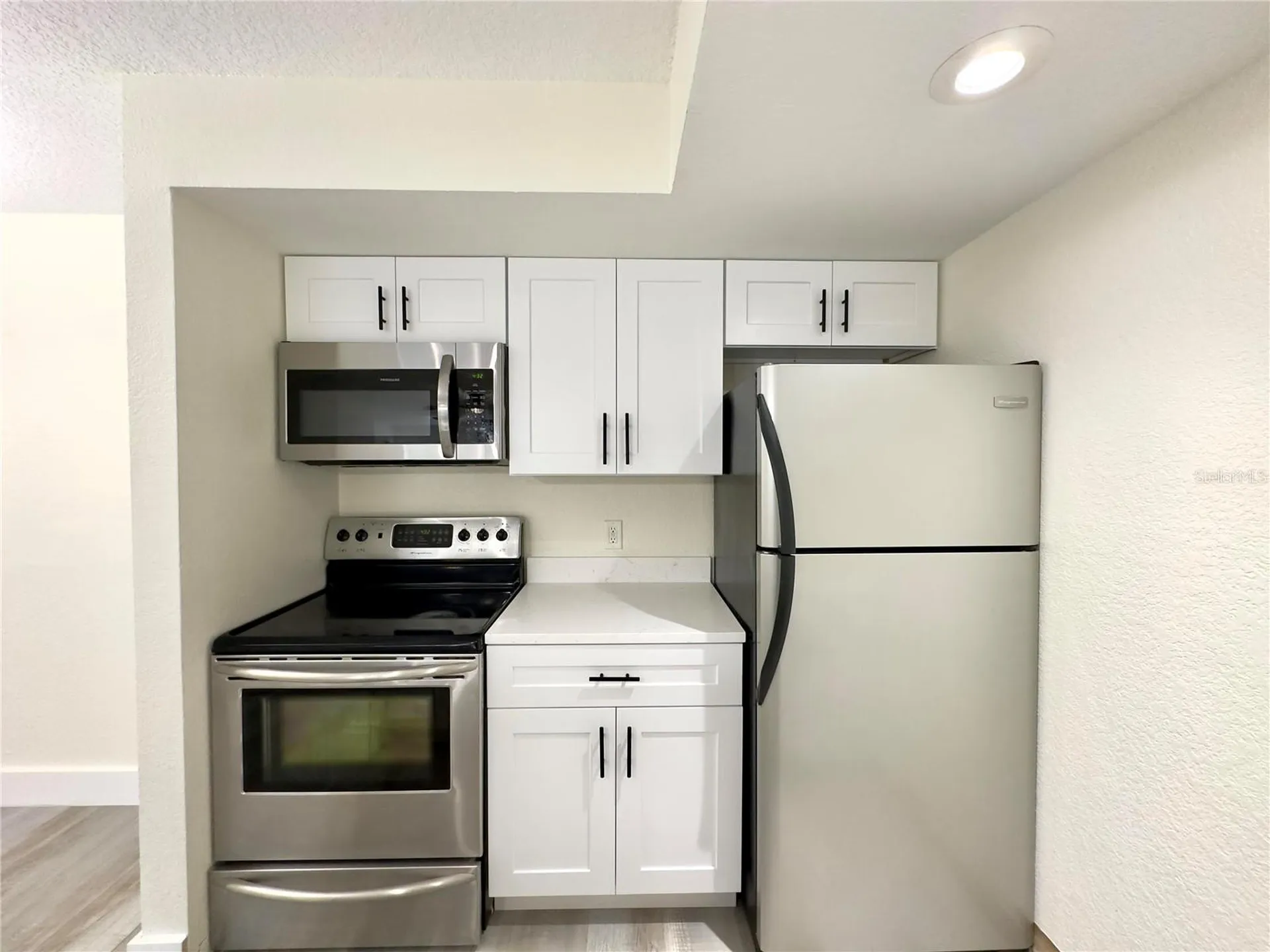 5140 Conroy Road Orlando FL 32811