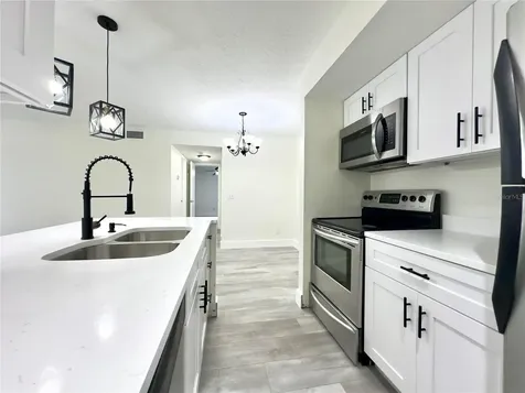 5140 Conroy Road Orlando FL 32811