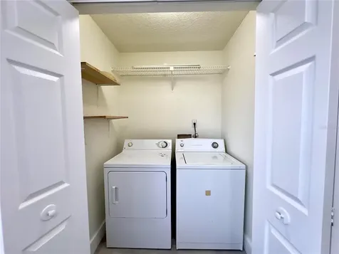 5140 Conroy Road Orlando FL 32811