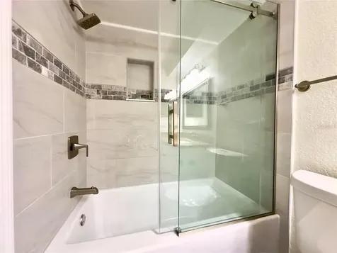 5140 Conroy Road Orlando FL 32811