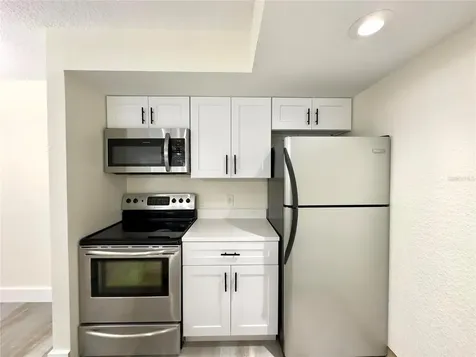 5140 Conroy Road Orlando FL 32811