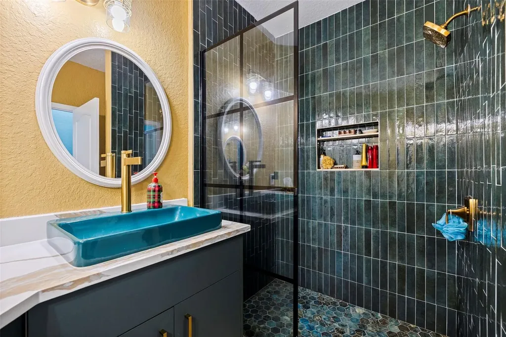 2773 Via Cipriani Clearwater FL 33764