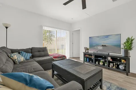 555 Jett Lane Davenport FL 33837