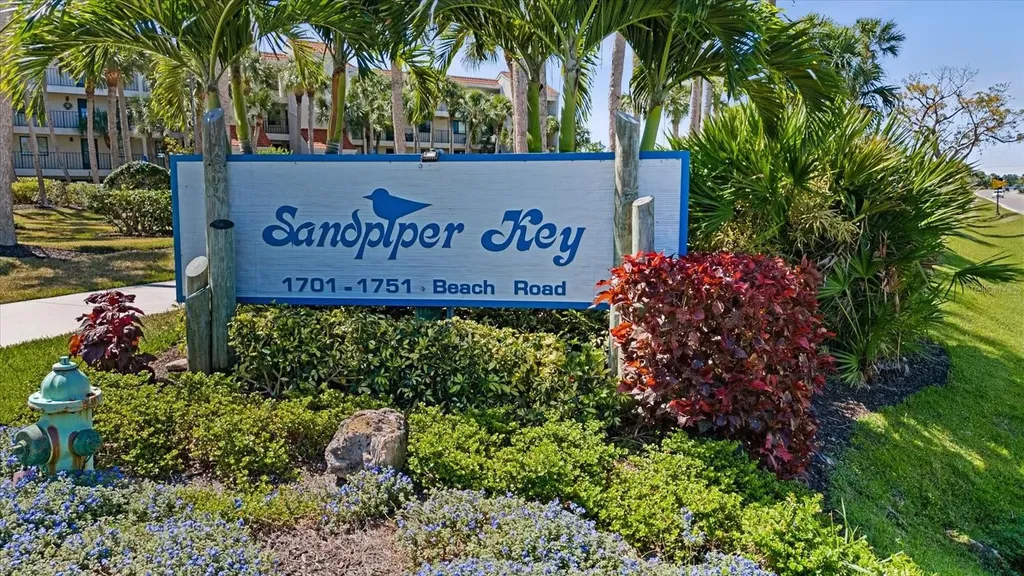 1701 Beach Road Englewood FL 34223