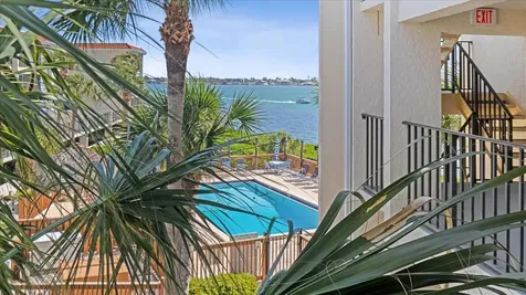 1701 Beach Road Englewood FL 34223