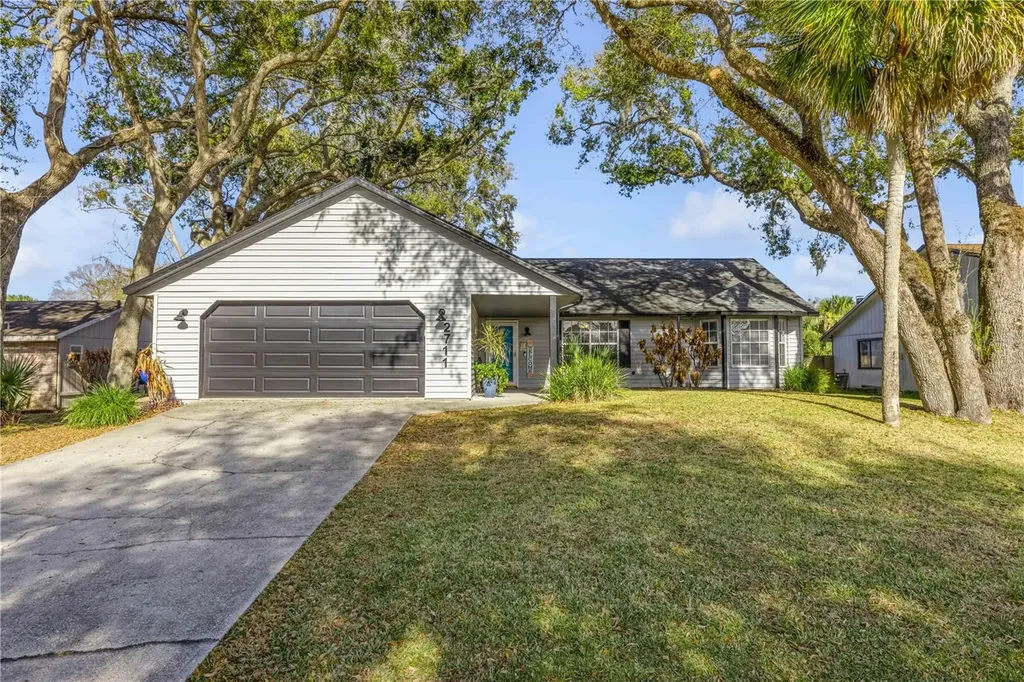 2711 Pine Tree Drive Edgewater FL 32141