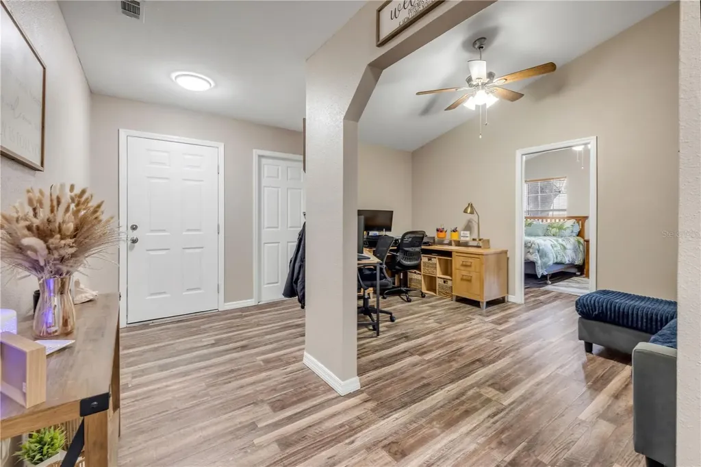 2711 Pine Tree Drive Edgewater FL 32141
