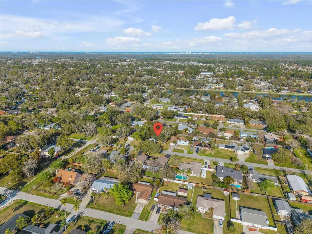 2711 Pine Tree Drive Edgewater FL 32141