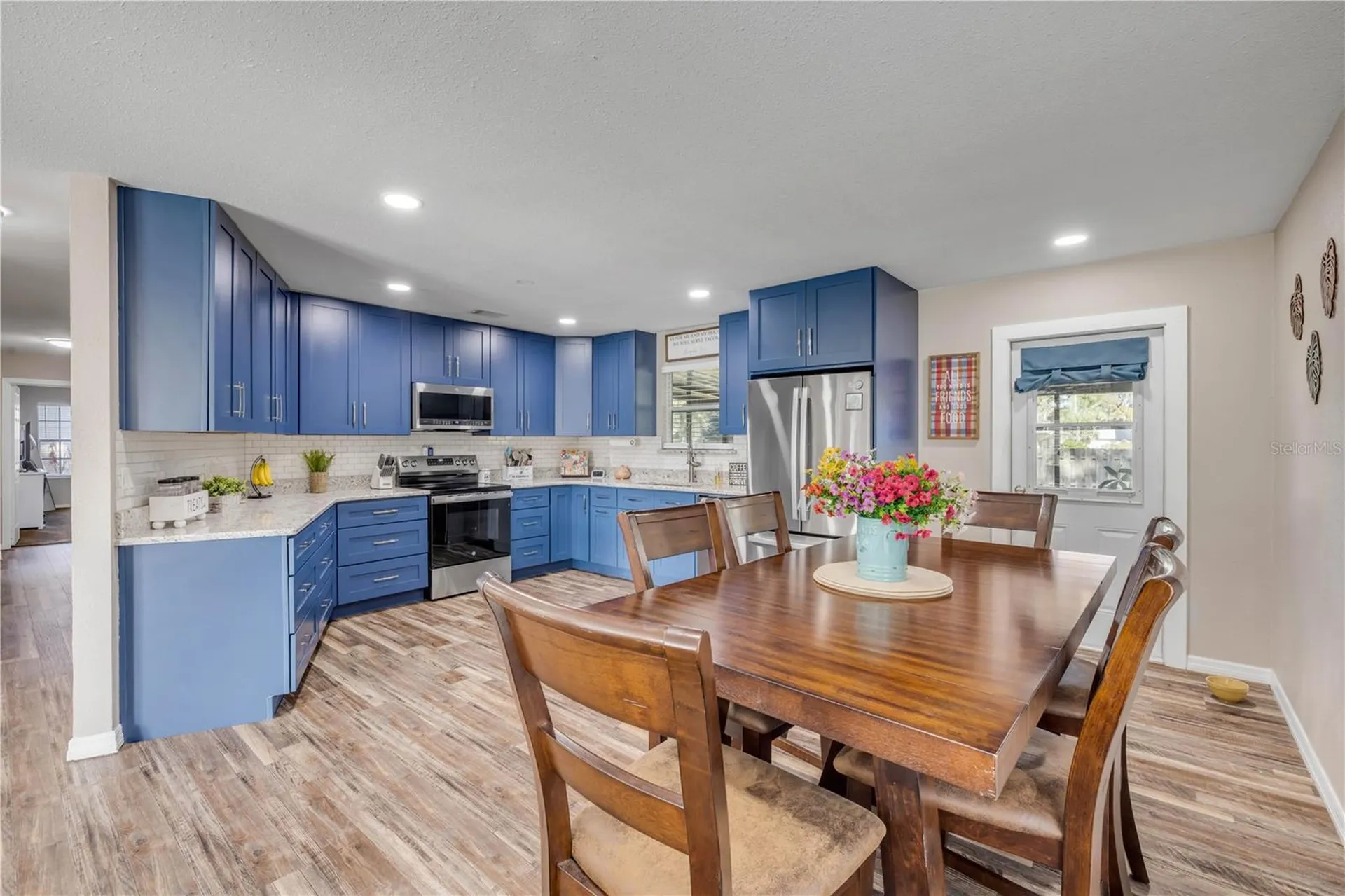 2711 Pine Tree Drive Edgewater FL 32141