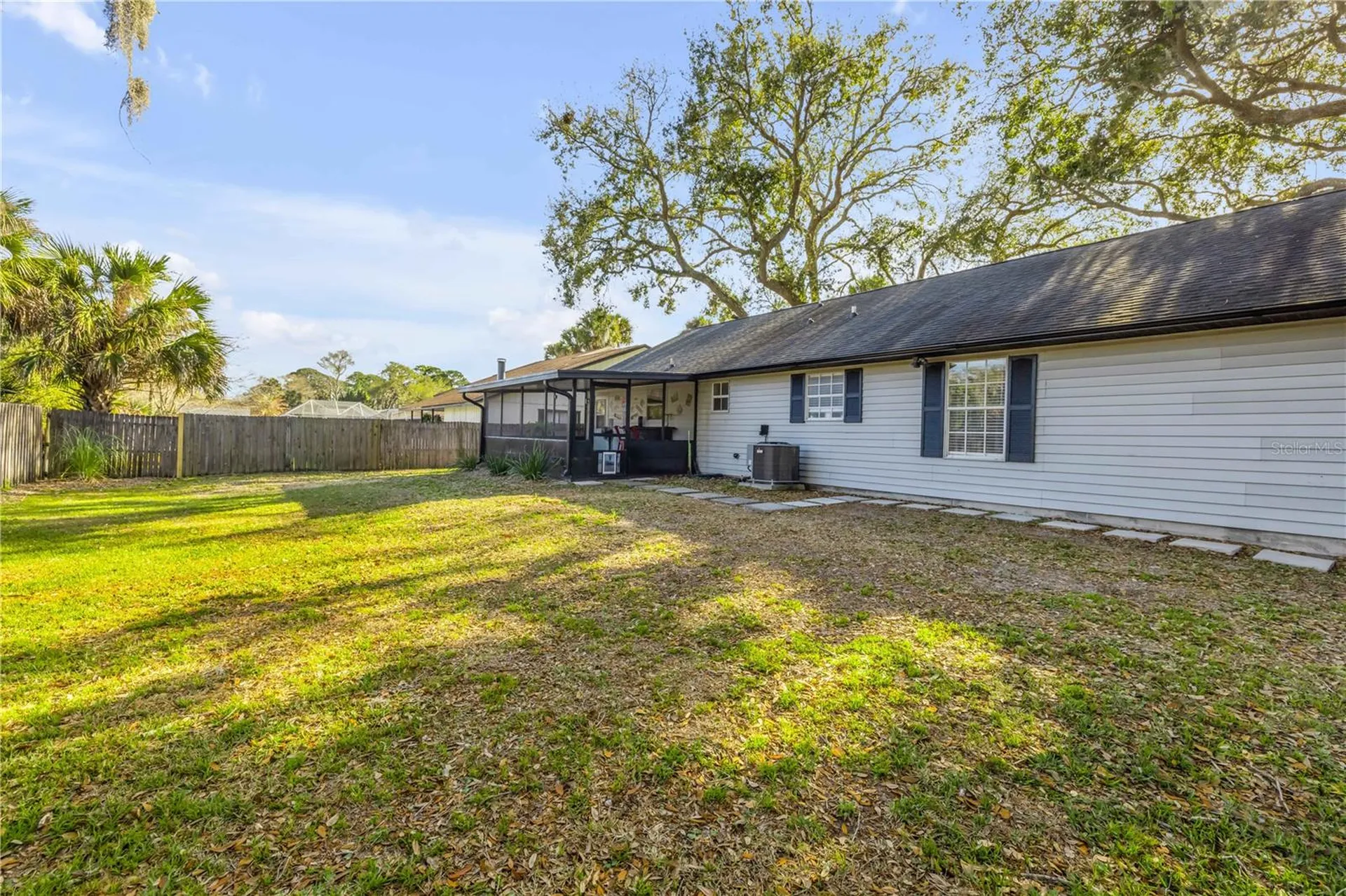 2711 Pine Tree Drive Edgewater FL 32141