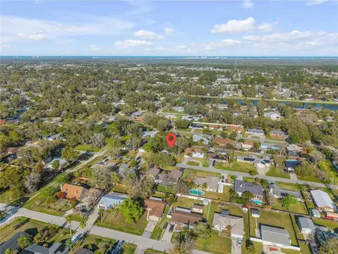 2711 Pine Tree Drive Edgewater FL 32141