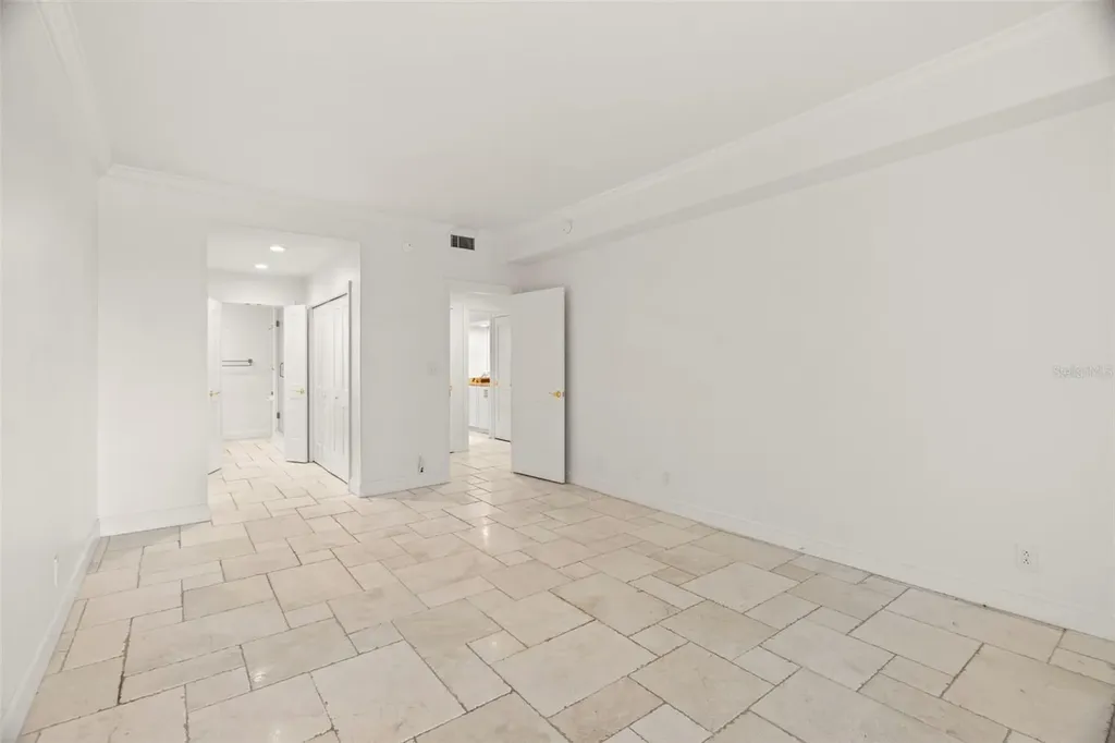 4 Belleview Boulevard Belleair FL 33756