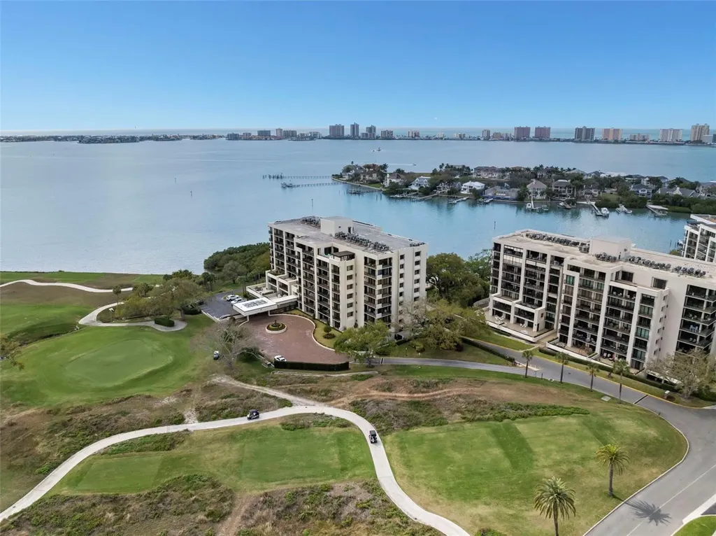 4 Belleview Boulevard Belleair FL 33756