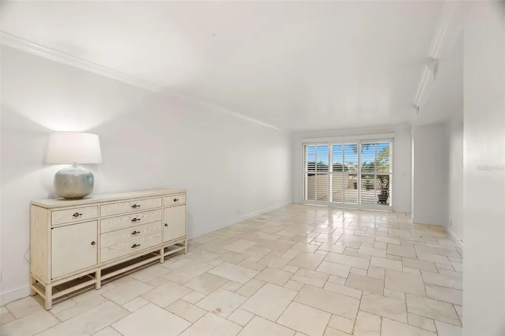 4 Belleview Boulevard Belleair FL 33756