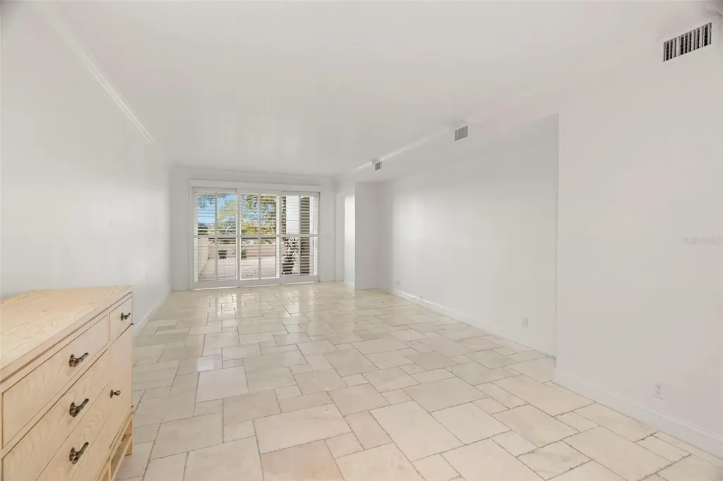 4 Belleview Boulevard Belleair FL 33756