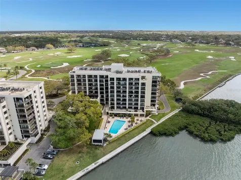 4 Belleview Boulevard Belleair FL 33756