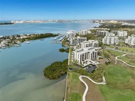 4 Belleview Boulevard Belleair FL 33756