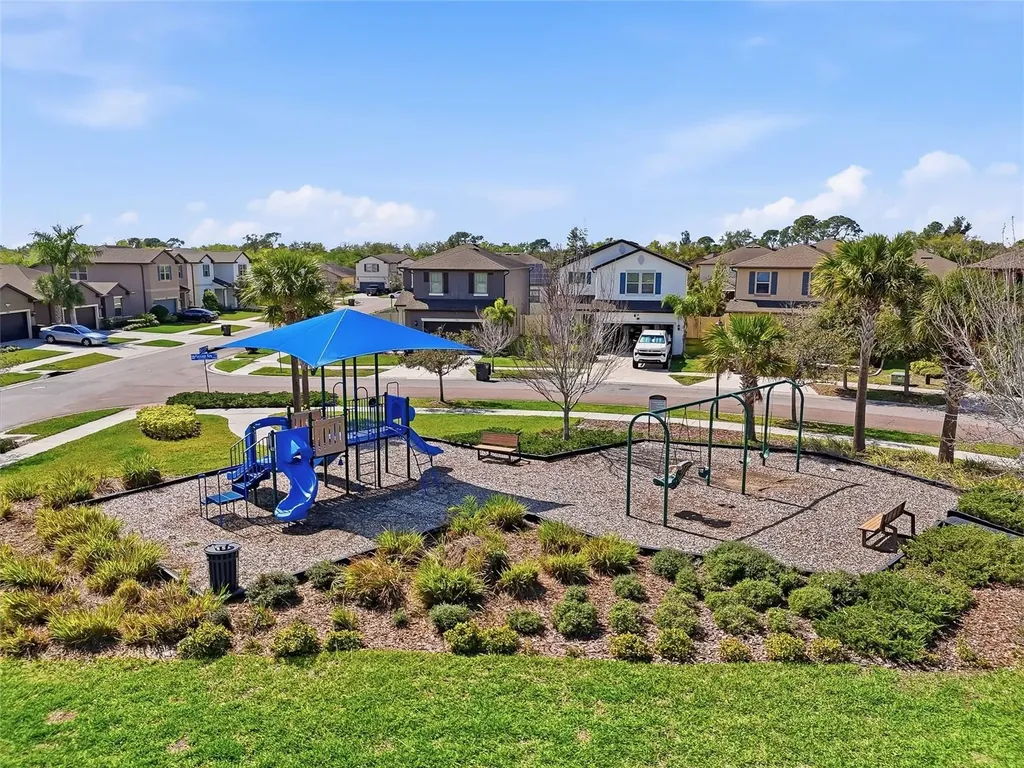 1724 Passage Key Lane Ruskin FL 33570