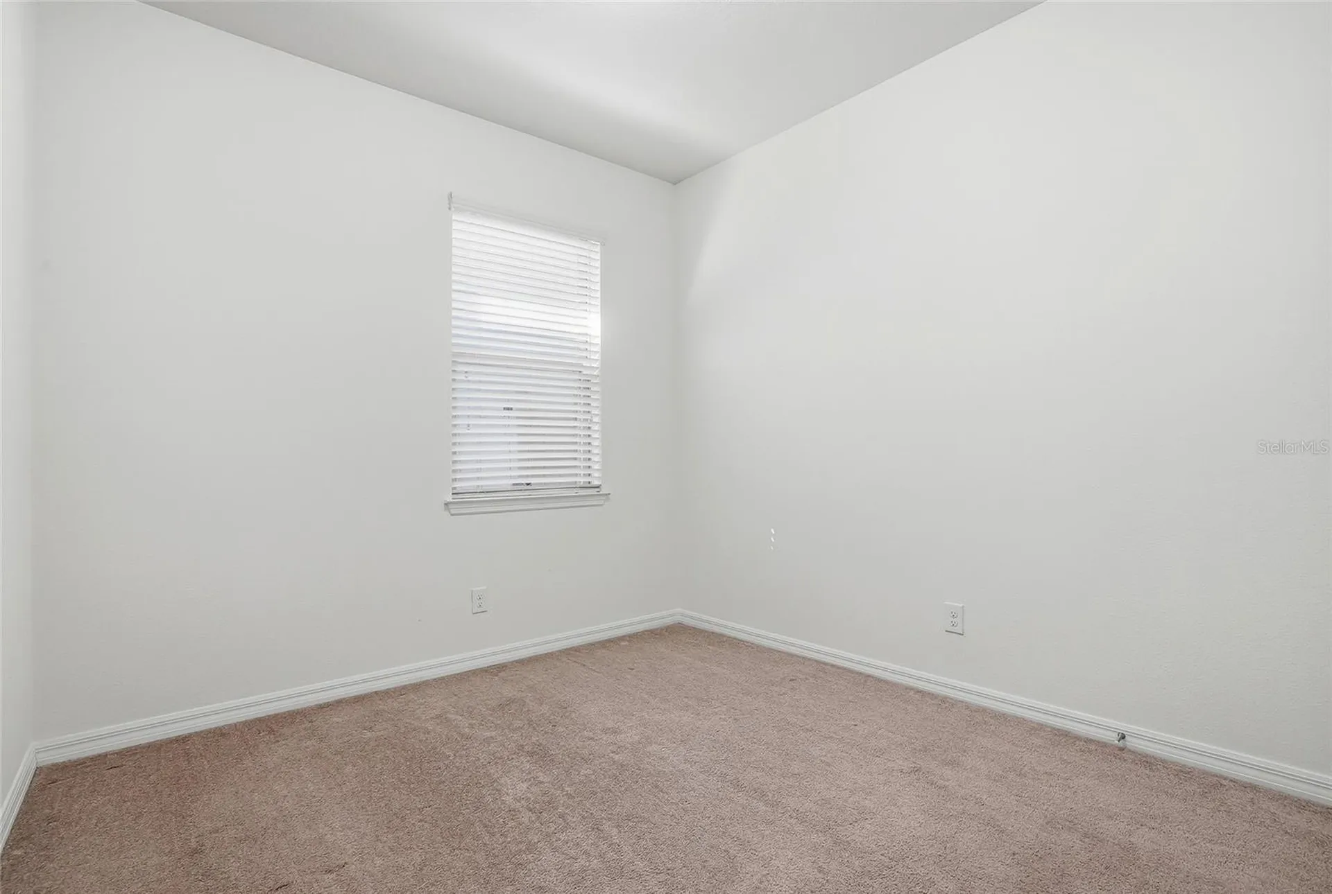 1724 Passage Key Lane Ruskin FL 33570