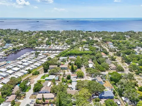 131 Pennsylvania Avenue Palm Harbor FL 34683