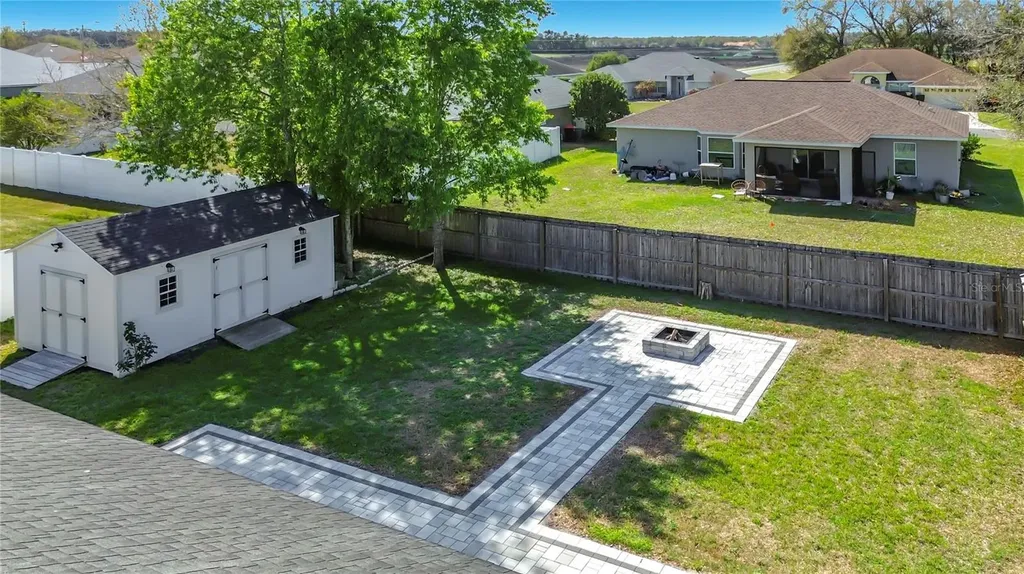 10120 SE 68th Court Belleview FL 34420