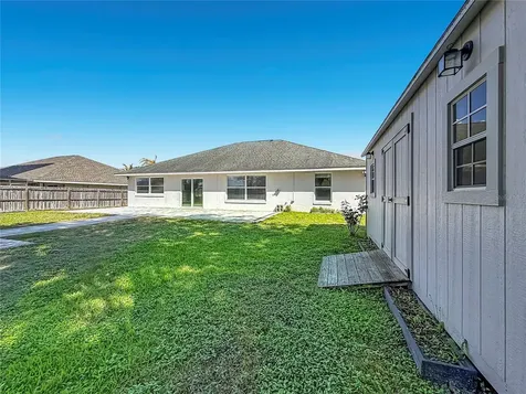 10120 SE 68th Court Belleview FL 34420