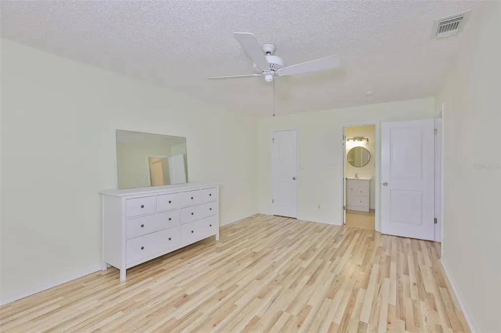 2020 Hullhouse Drive Sun City Center FL 33573